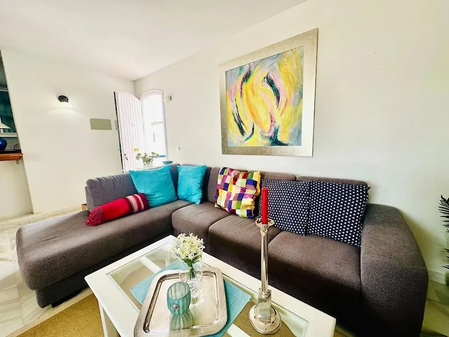 Atico Duplex En Calahonda Apartment Sitio de Calahonda Spain